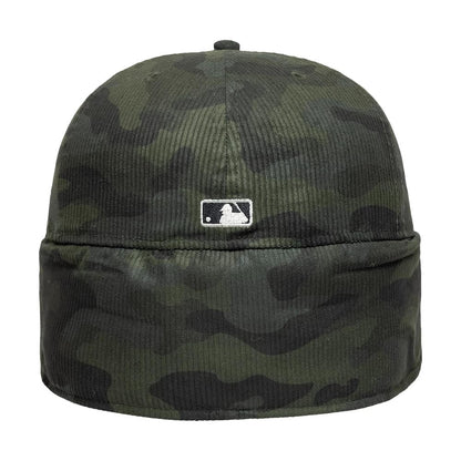 Pictured is this MLB Cord New York Yankees Downflap 59FIFTY Fitted cap in green. 8