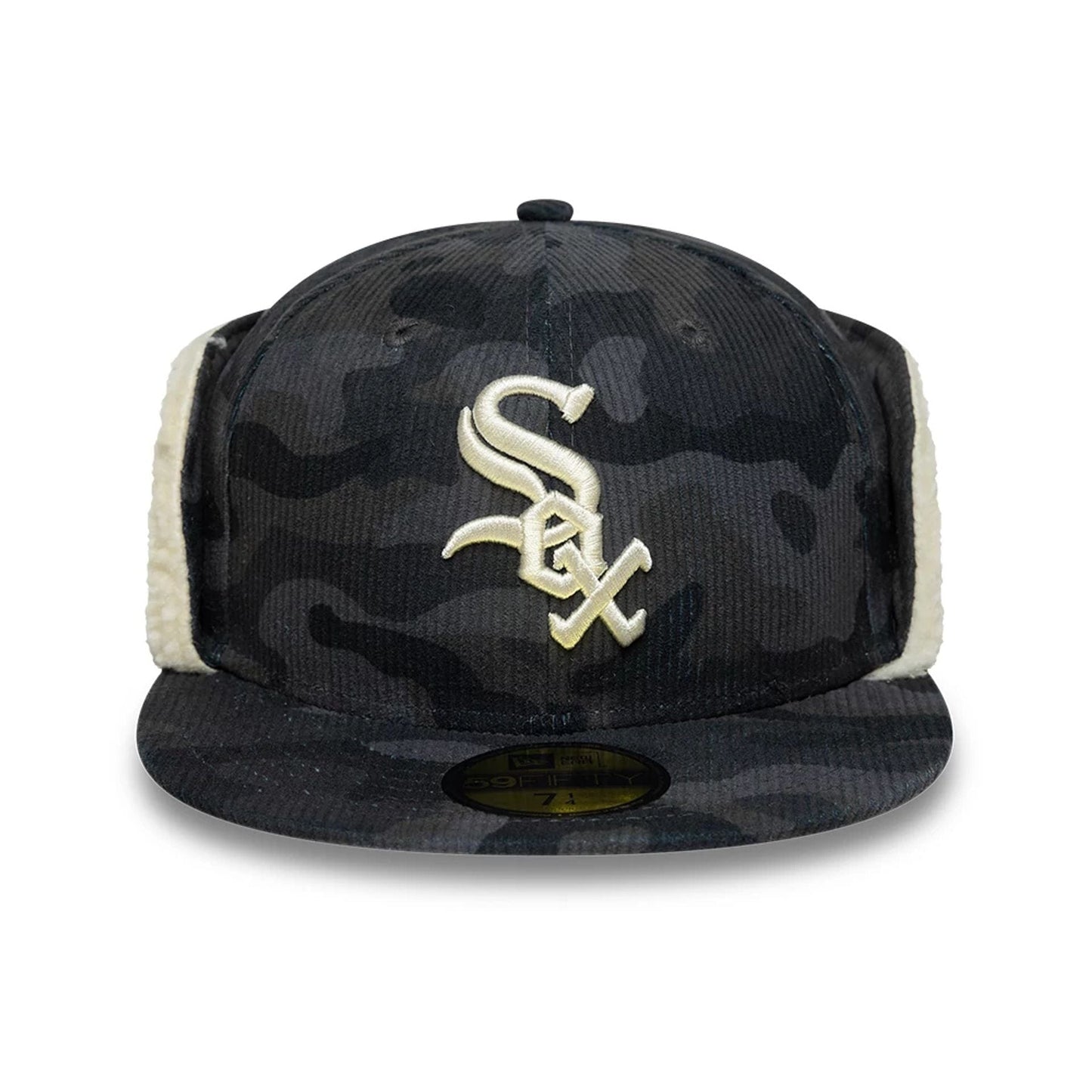 Pictured is this MLB Cord Chicago White Sox Downflap 59FIFTY Fitted cap in black. 3