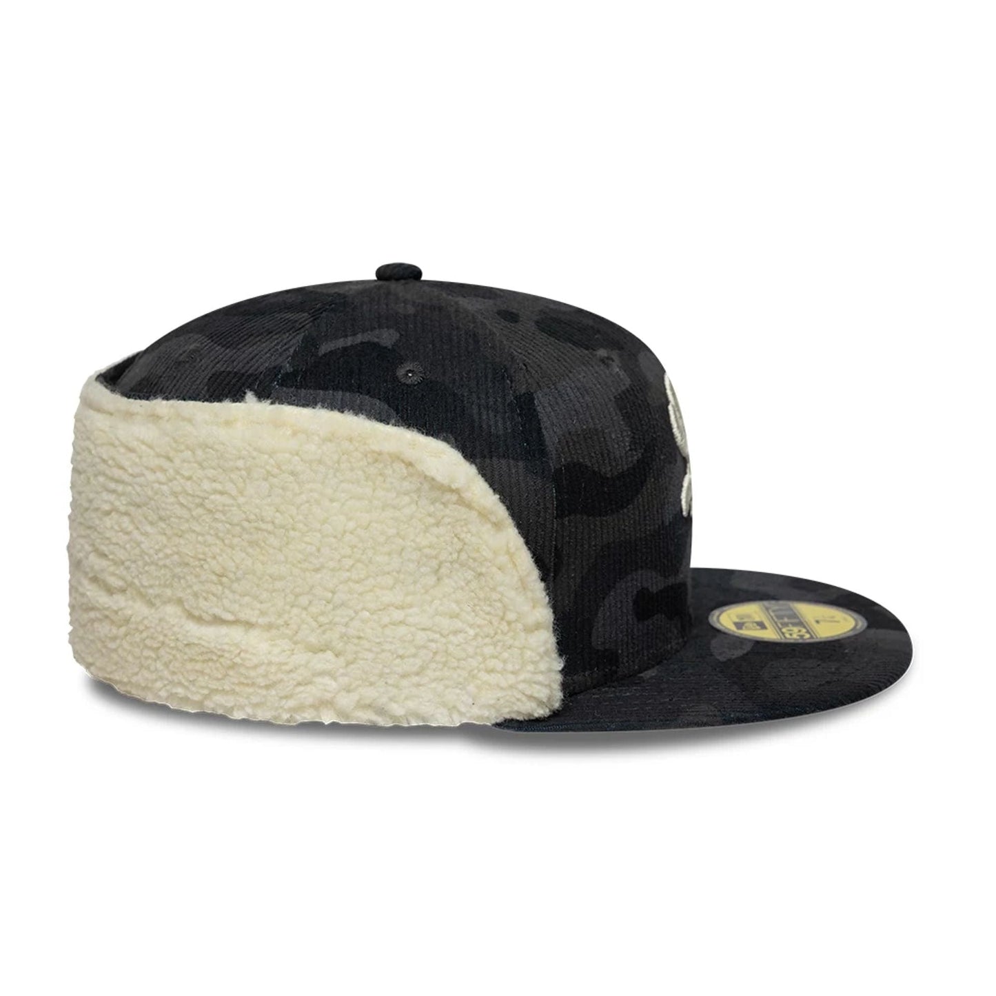 Pictured is this MLB Cord Chicago White Sox Downflap 59FIFTY Fitted cap in black. 8