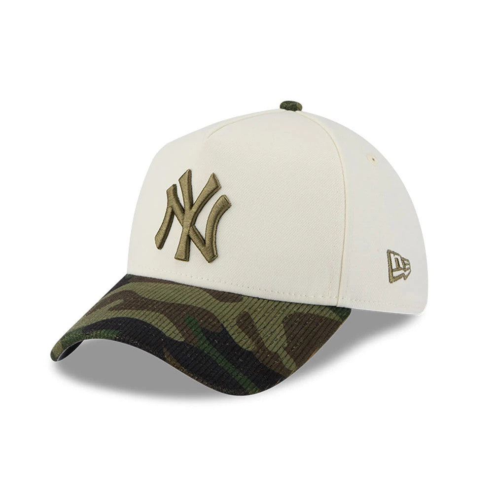 Pictured is this MLB Camo Visor New York Yankees 39THIRTY A-Frame Stretch Fit cap in Cream. 1