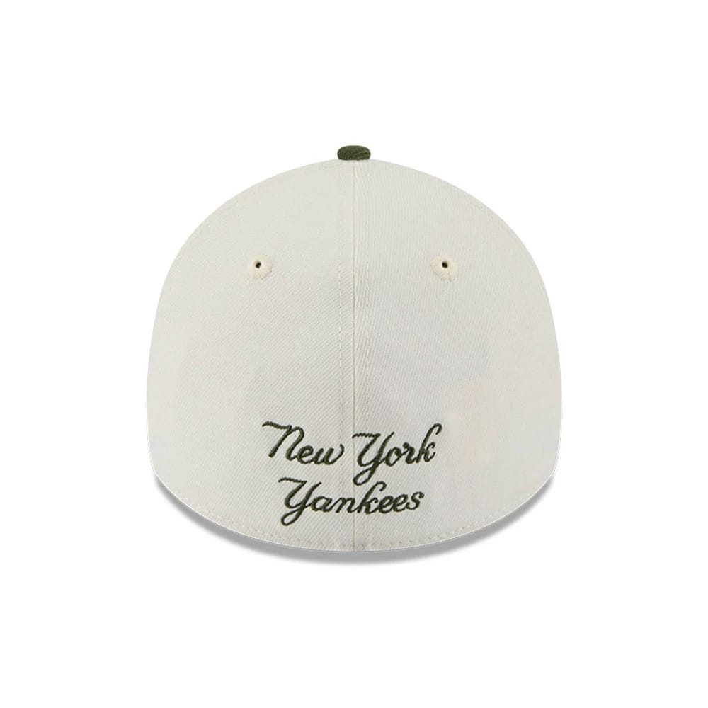 Pictured is this MLB Chrome New York Yankees 39THIRTY A-Frame Stretch Fit cap in cream. 3