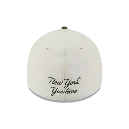 Pictured is this MLB Chrome New York Yankees 39THIRTY A-Frame Stretch Fit cap in cream. 3
