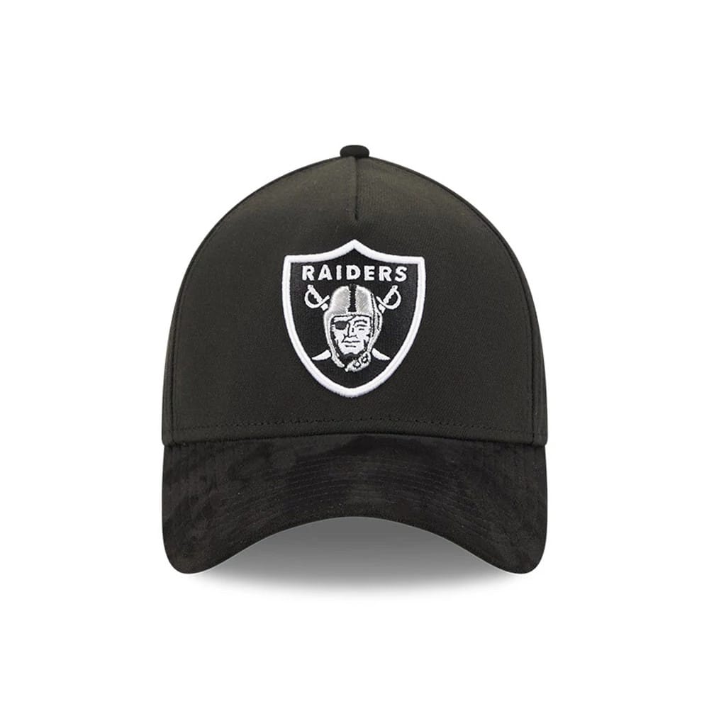 Pictured is this NFL Suede Las Vegas Raiders 39THIRTY A-Frame Stretch Fit cap in Black. 3