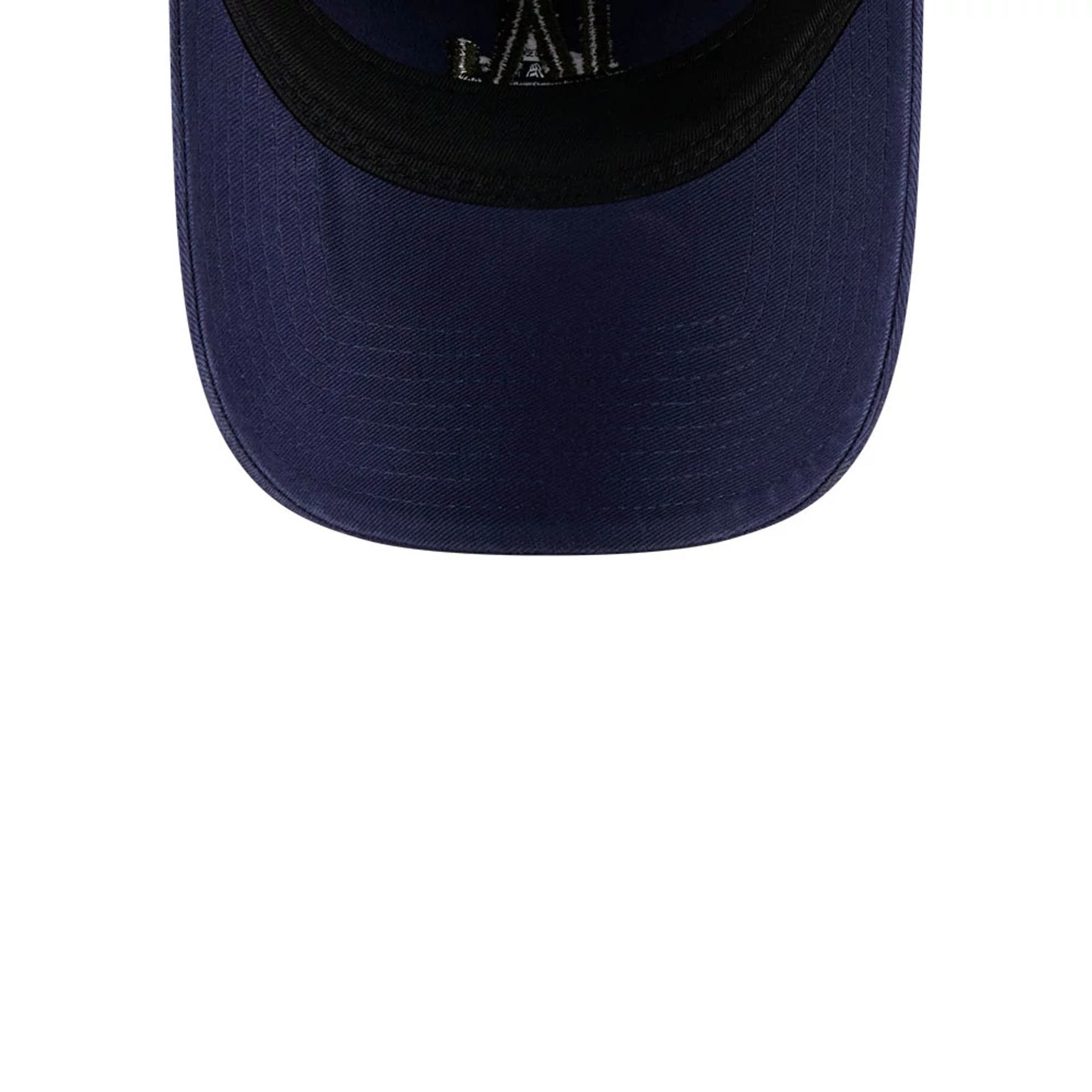 Pictured is this MLB Rifle Green LA Dodgers 9TWENTY cap in navy. 7