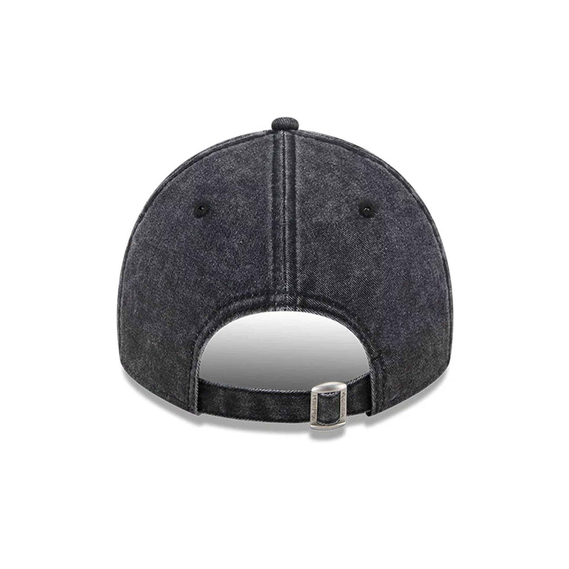 Pictured is this MLB Overwash New York Mets 9TWENTY cap in black. 4