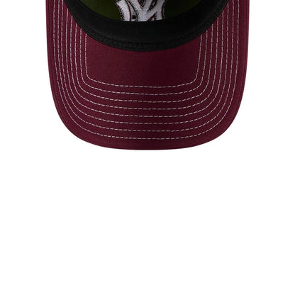 Pictured is this MLB 2Tone New York Yankees 9TWENTY cap in dark green. 7