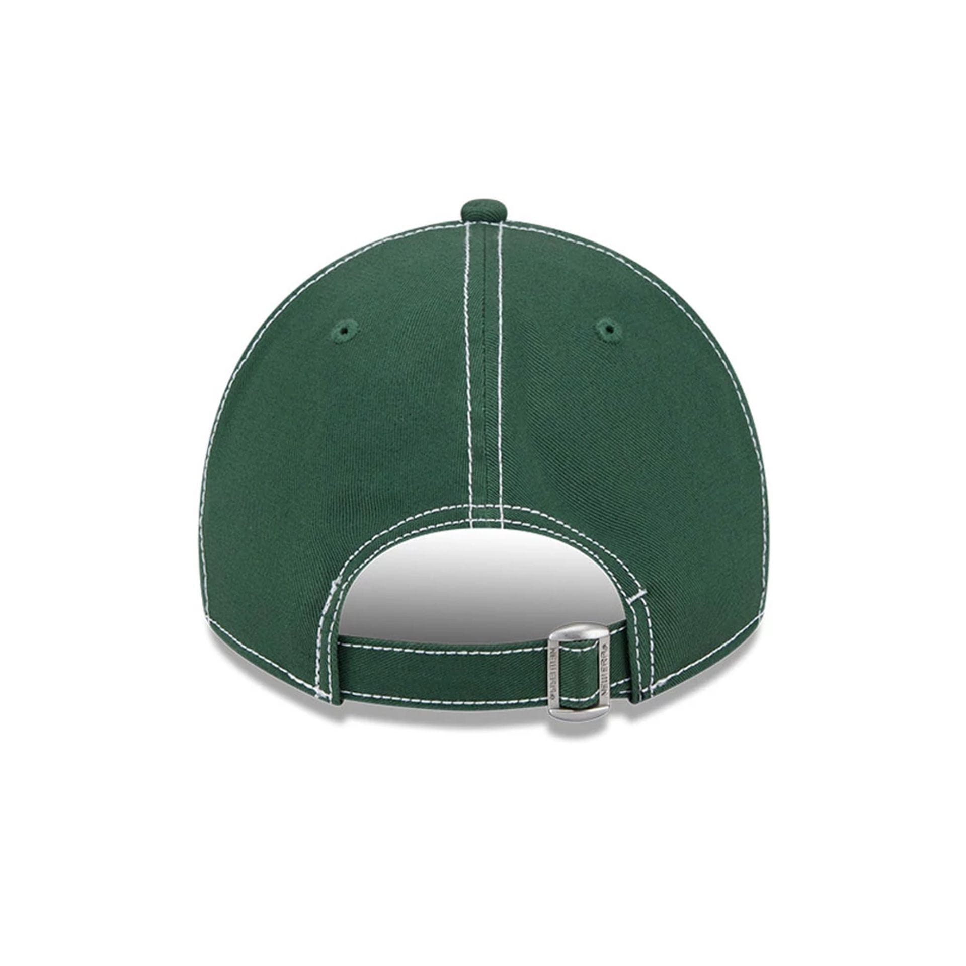 Pictured is this MLB Contrast New York Yankees 9TWENTY A-Frame cap in dark green. 4
