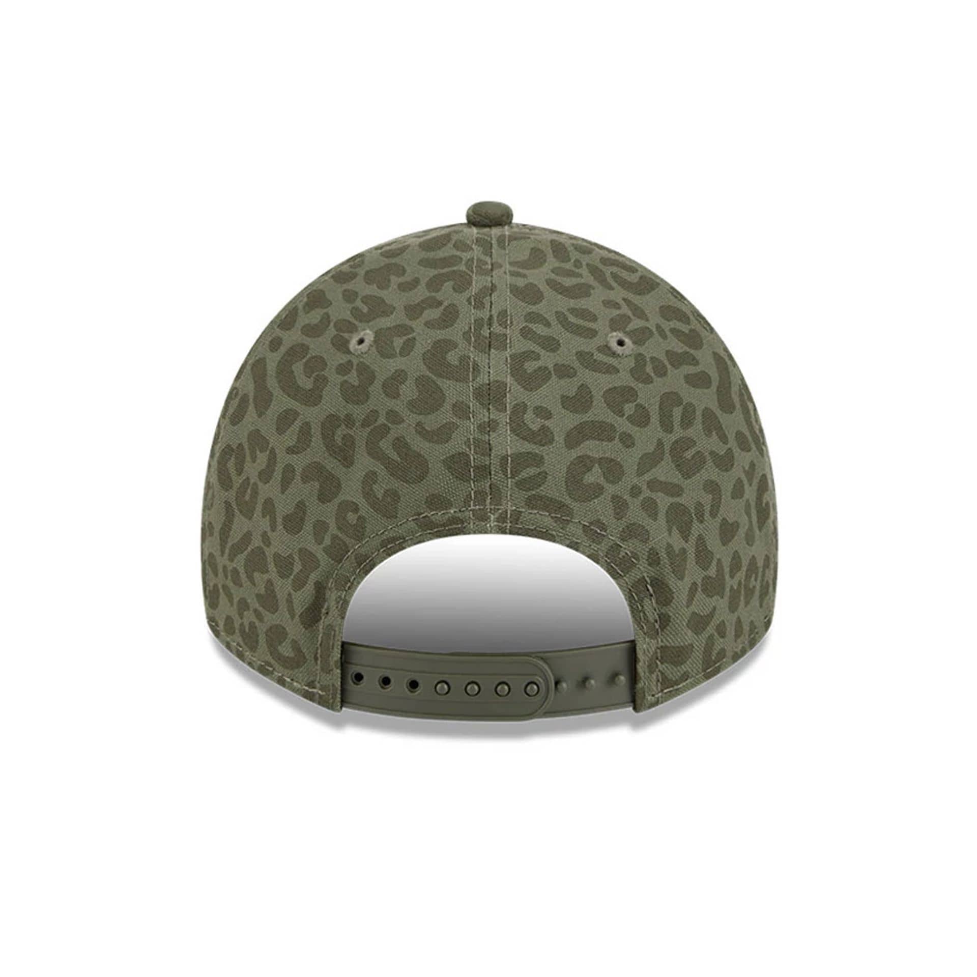 Pictured is this MLB Leopard New York Yankees 9TWENTY A-Frame cap in green. 4
