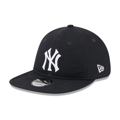 Pictured is this MLB Herringbone New York Yankees 9TWENTY cap in navy. 1