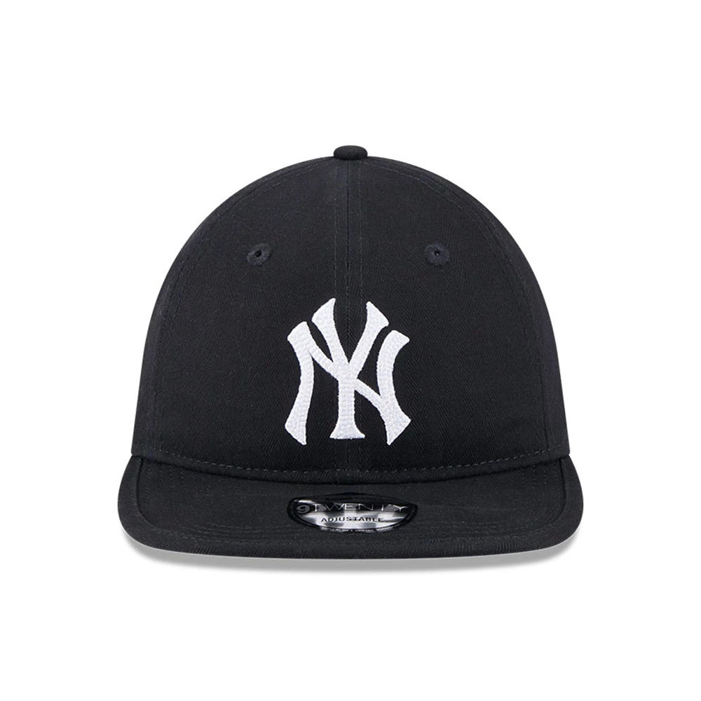 Pictured is this MLB Herringbone New York Yankees 9TWENTY cap in navy. 2