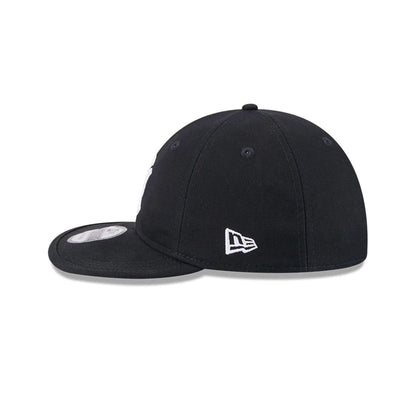 Pictured is this MLB Herringbone New York Yankees 9TWENTY cap in navy. 5