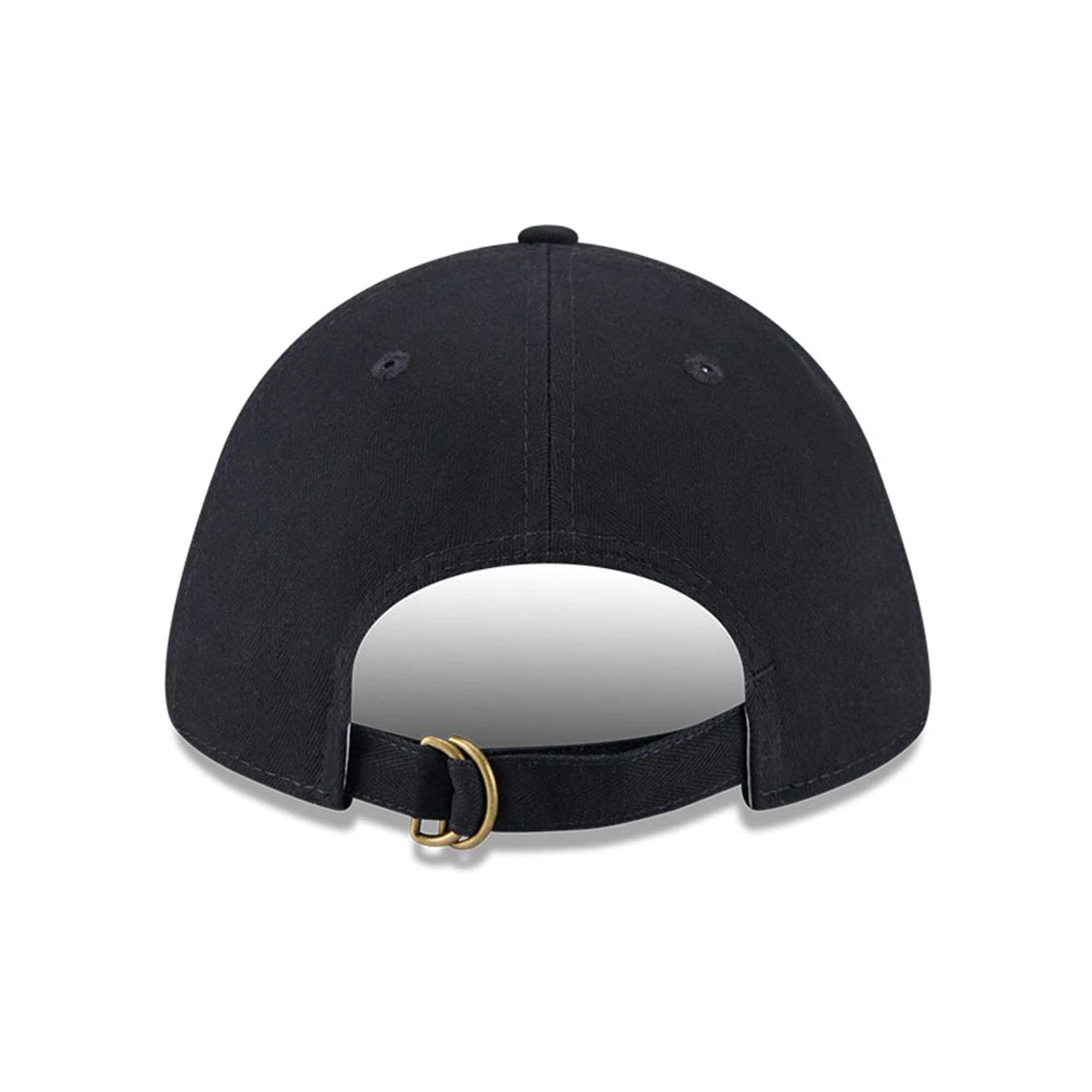 Pictured is this MLB Herringbone New York Yankees 9TWENTY cap in navy. 4