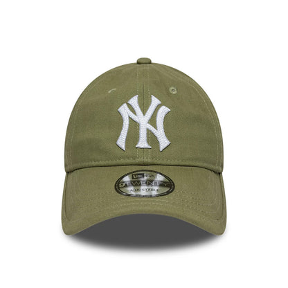 Pictured is this MLB Herringbone New York Yankees 9TWENTY cap in green. 7