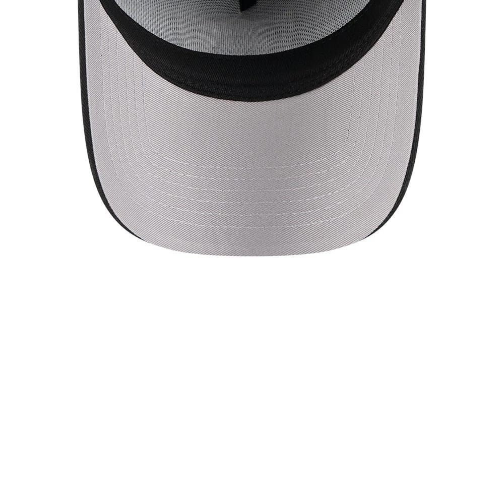 Pictured is this NFL Barb Visor Las Vegas Raiders 9FORTY A-Frame cap in black. 2