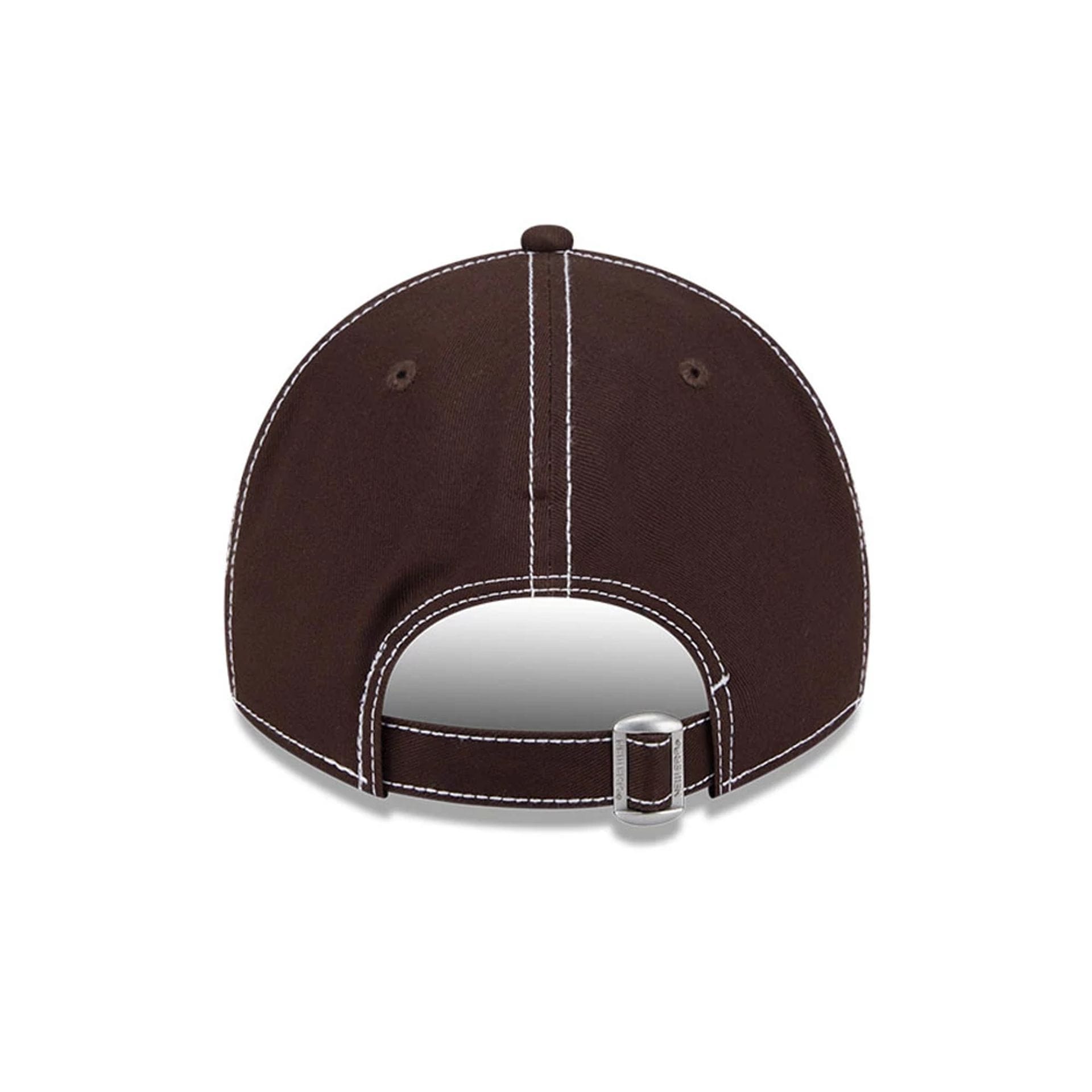 Pictured is this MLB Contrast New York Yankees 9TWENTY A-Frame cap in dark brown. 6