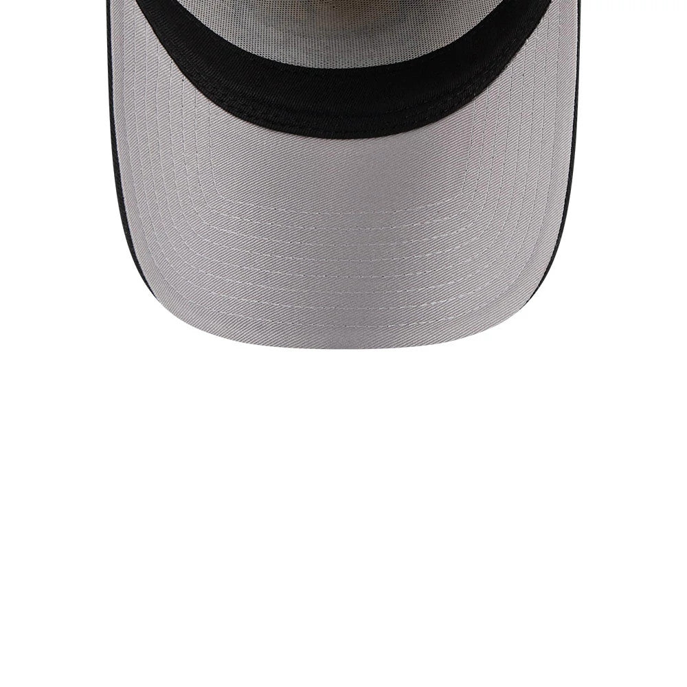 Pictured is this NBA Desert 2 Tone Chicago Bulls 9FORTY A-Frame cap in beige. 2