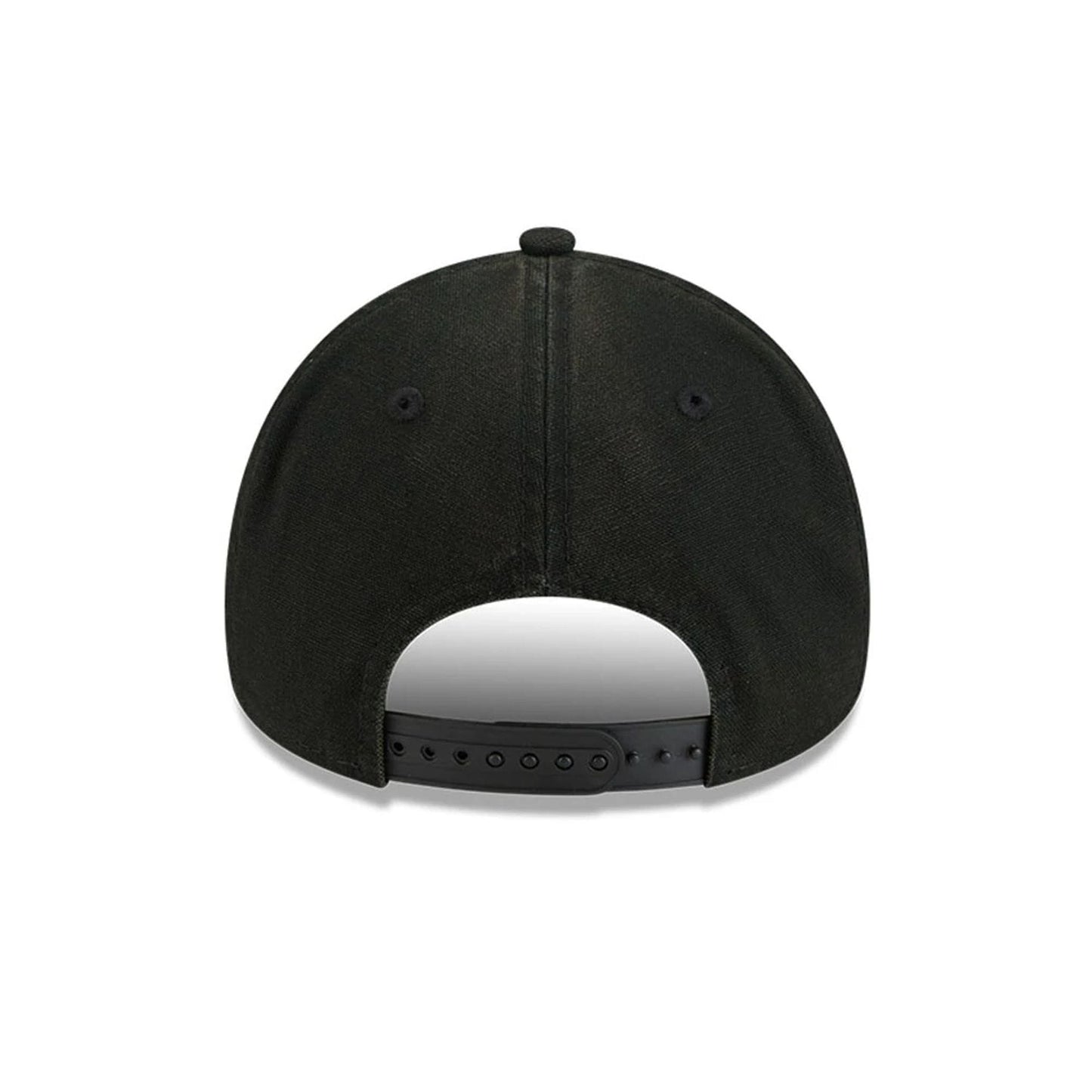 Pictured is this MLB Washed Canvas Boston Red Sox 9FORTY A-Frame cap in black. 4