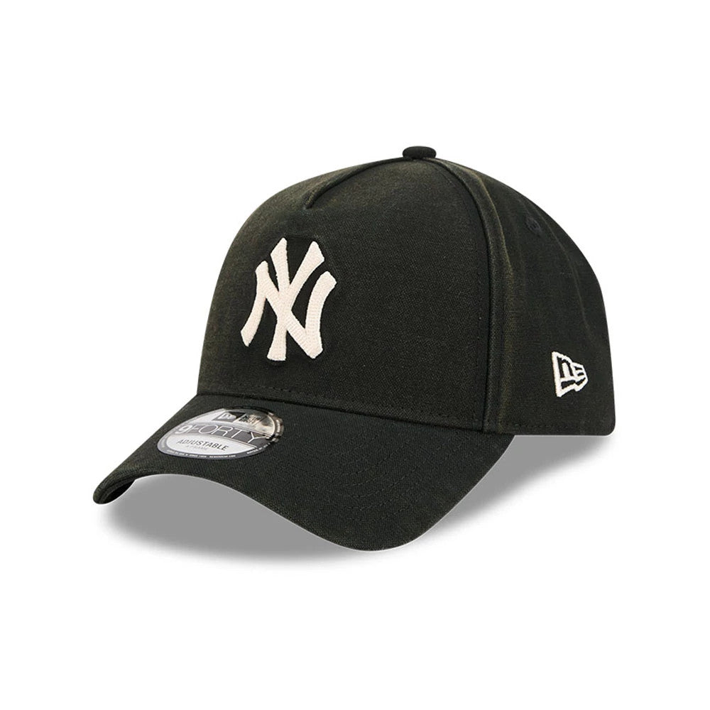 Pictured is this MLB Washed Canvas New York Yankees 9FORTY A-Frame cap in black. 1