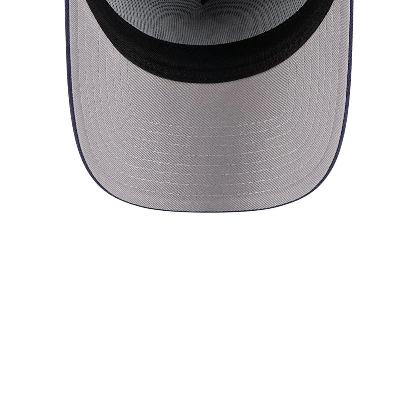 Pictured is this MLB Autumn Mix New York Yankees 9FORTY A-Frame cap in navy. 2