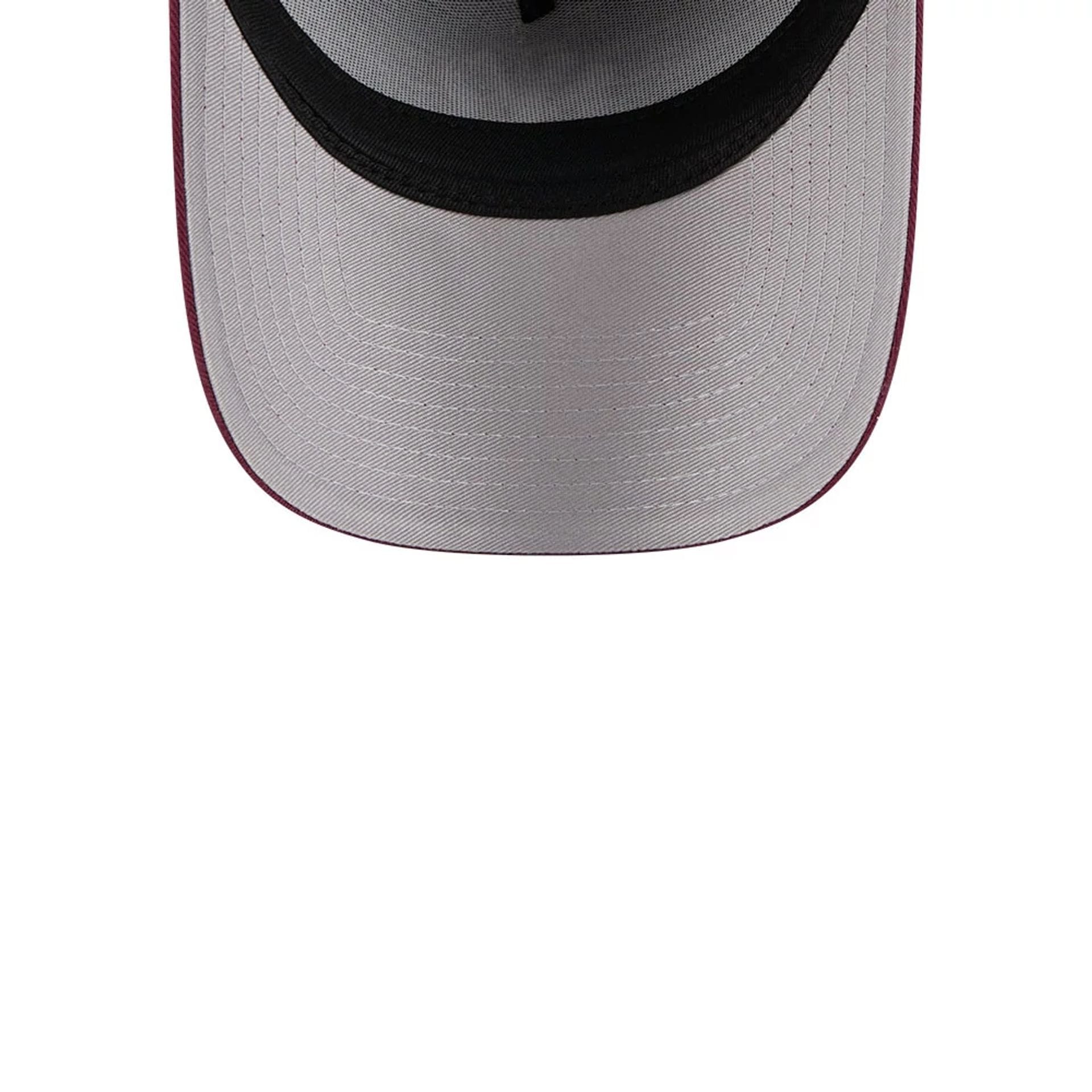 Pictured is this MLB Autumn Mix New York Yankees 9FORTY A-Frame cap in dark red. 2