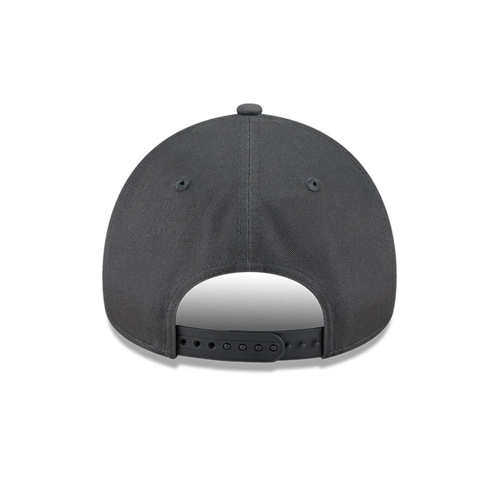 Pictured is this MLB Autumn Mix New York Yankees 9FORTY A-Frame cap in charcoal. 7