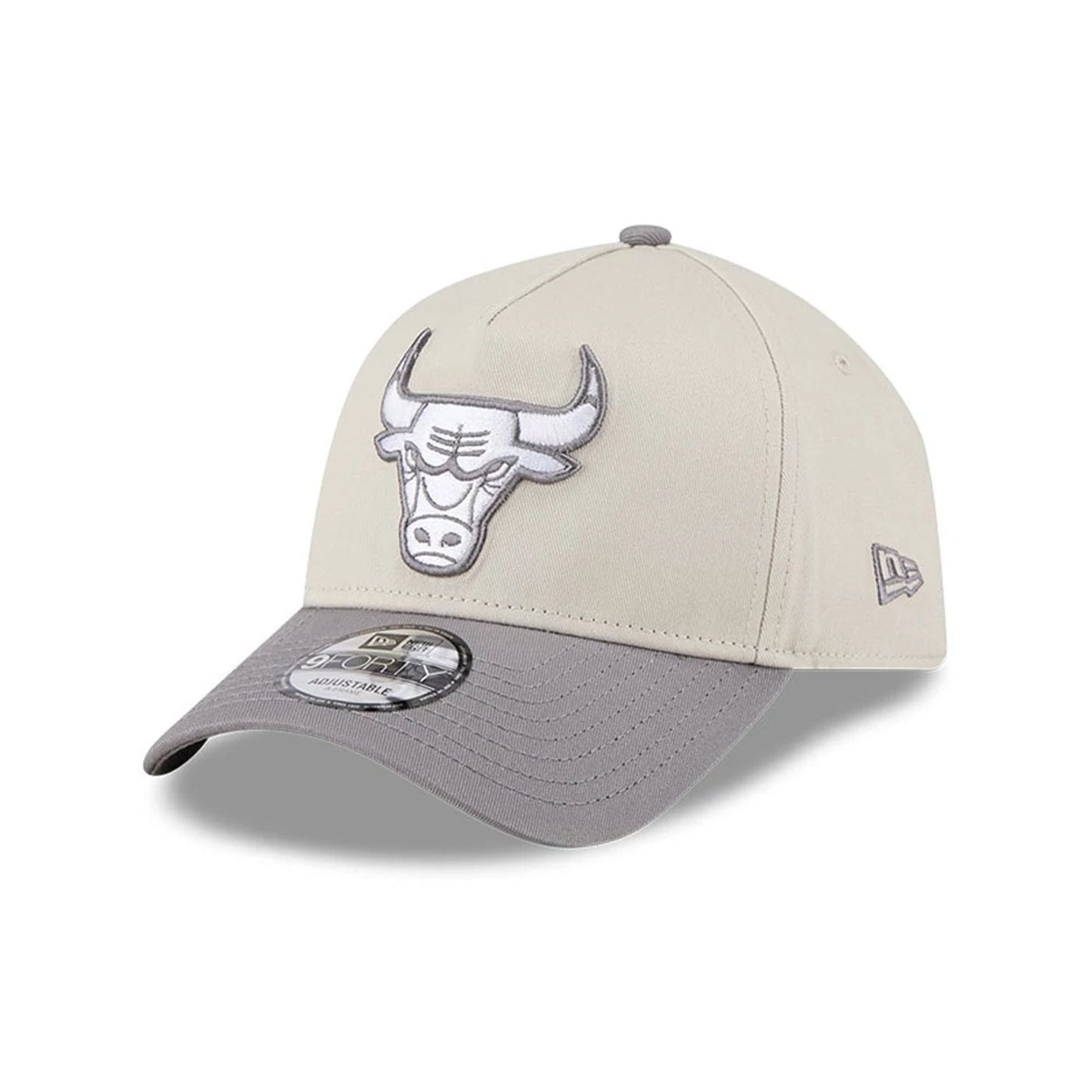 Pictured is this NBA Stone Storm Chicago Bulls 9FORTY A-Frame cap in light beige. 1