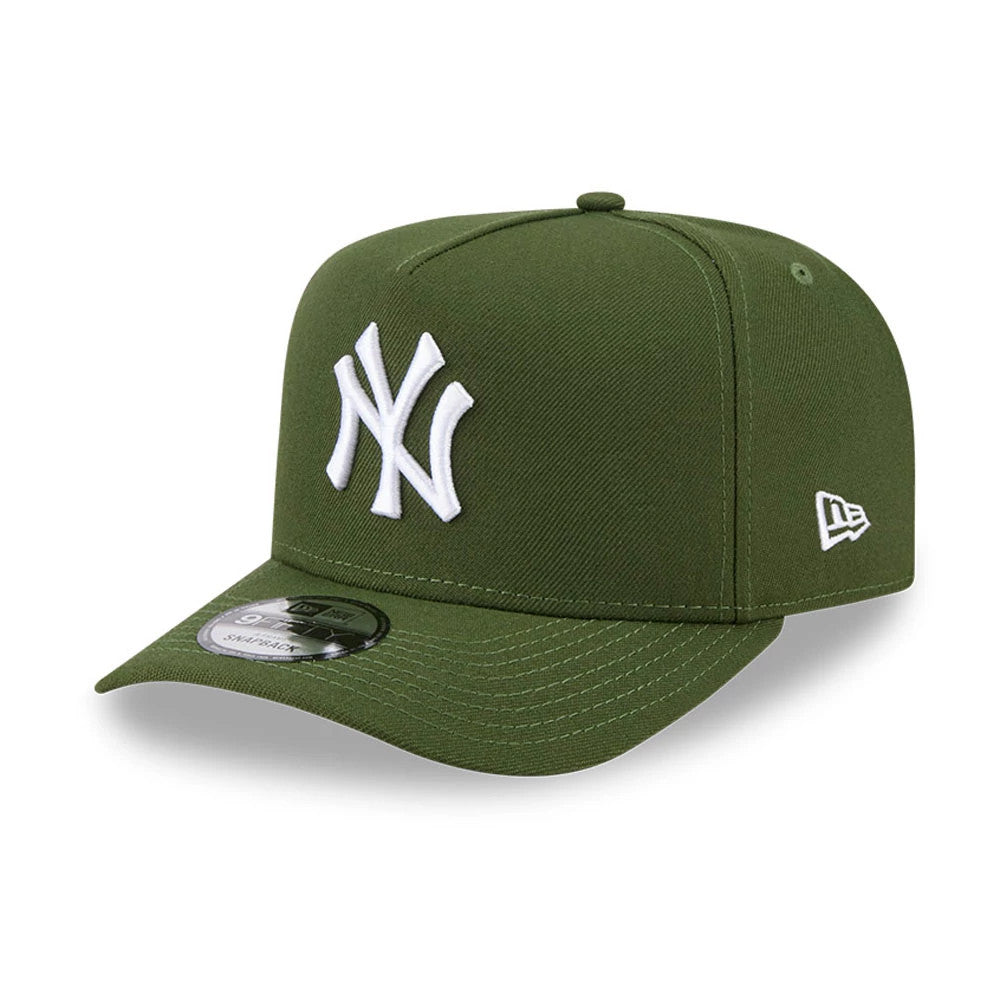 Pictured is this MLB Rifle Green New York Yankees 9FIFTY A-Frame Snapback cap in dark green. 1