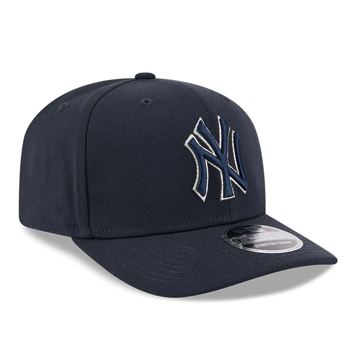 Pictured is this MLB New York Yankees 9SEVENTY Stretch Snap cap in navy. 4