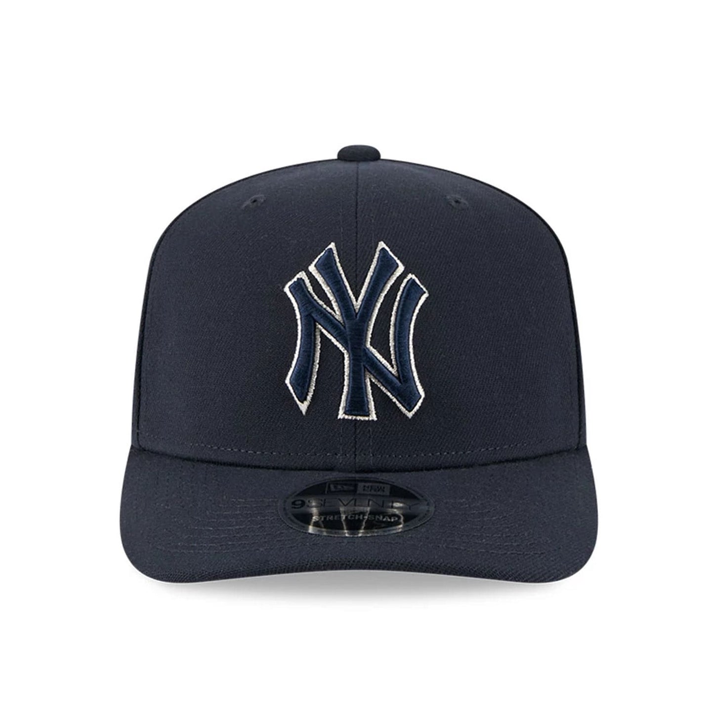 Pictured is this MLB New York Yankees 9SEVENTY Stretch Snap cap in navy. 3