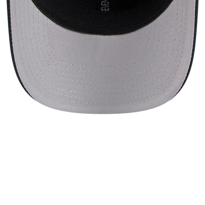 Pictured is this MLB New York Yankees 9SEVENTY Stretch Snap cap in navy. 2