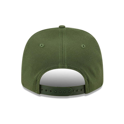 Pictured is this New Era Flawless 9SEVENTY Stretch Snap cap in dark green. 6