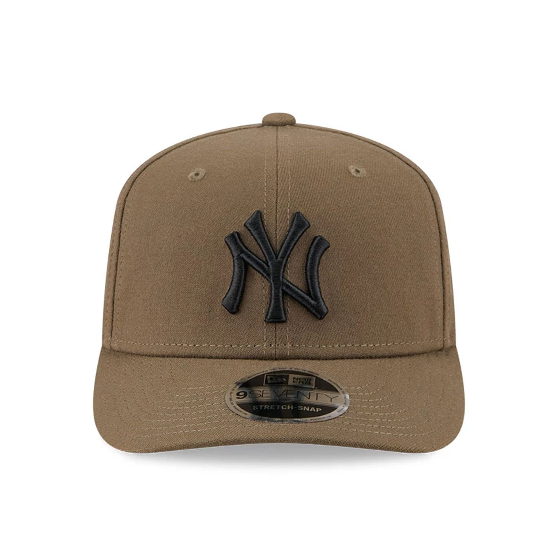 Pictured is this MLB New York Yankees 9SEVENTY Stretch Snap cap in brown. 2