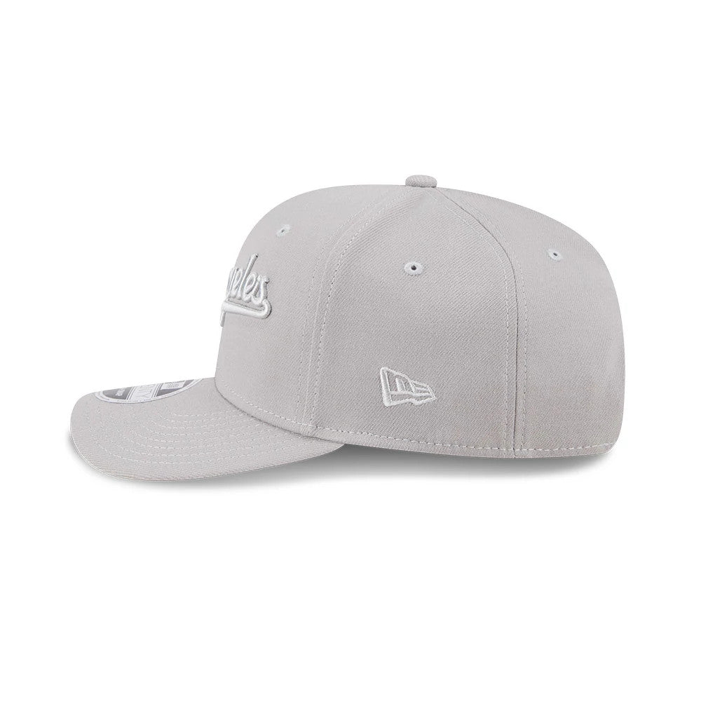 Pictured is this MLB Script LA Dodgers 9SEVENTY Stretch Snap cap in grey. 4