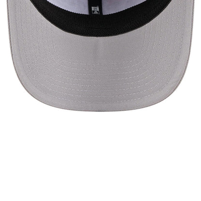 Pictured is this MLB Script LA Dodgers 9SEVENTY Stretch Snap cap in grey. 7