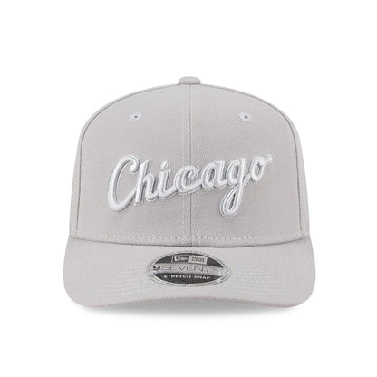Pictured is this NBA Script Chicago Bulls 9SEVENTY Stretch Snap cap in grey. 2