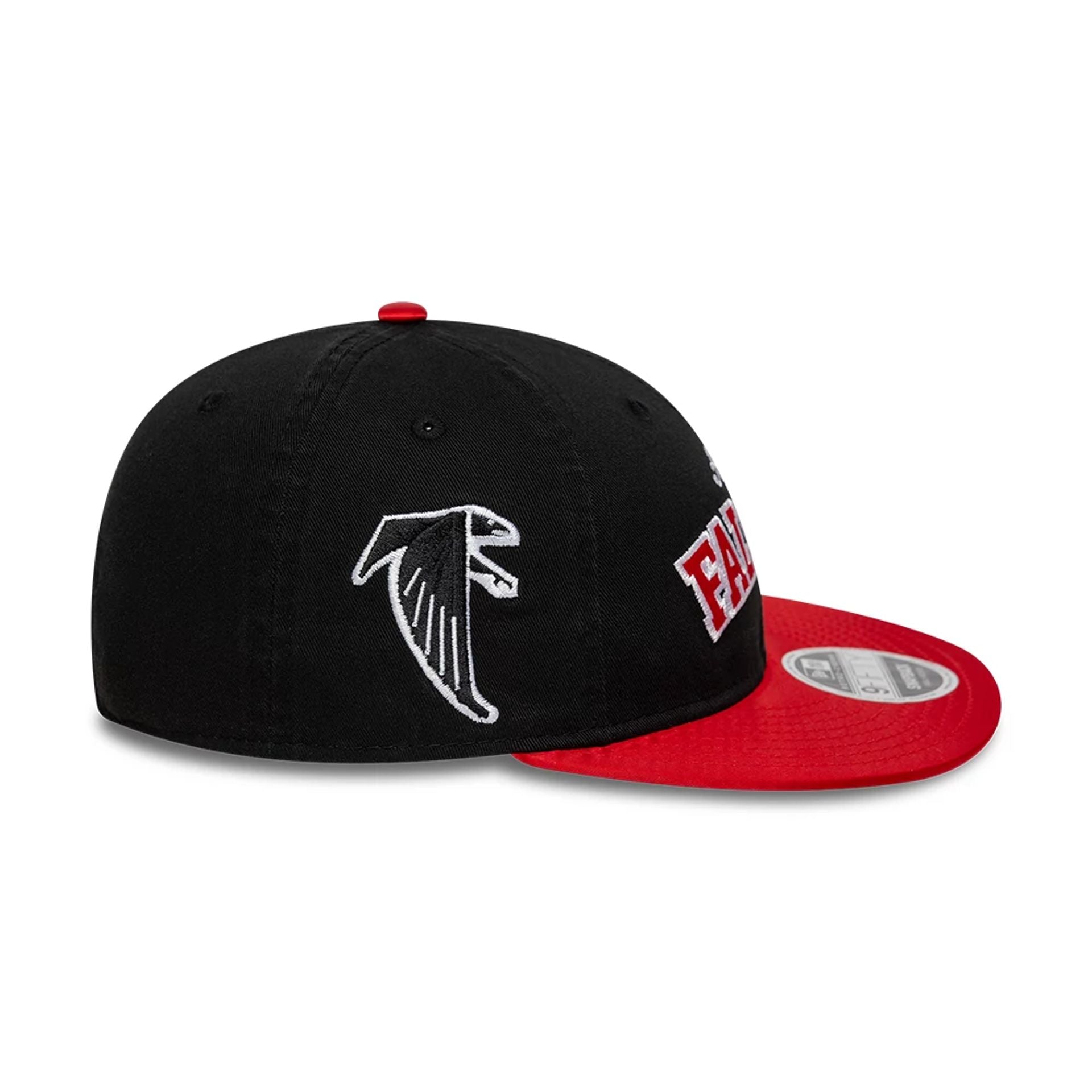 This is a Atlanta Falcons NFL Historic Black Retro Crown 9FIFTY Adjustable Cap 4