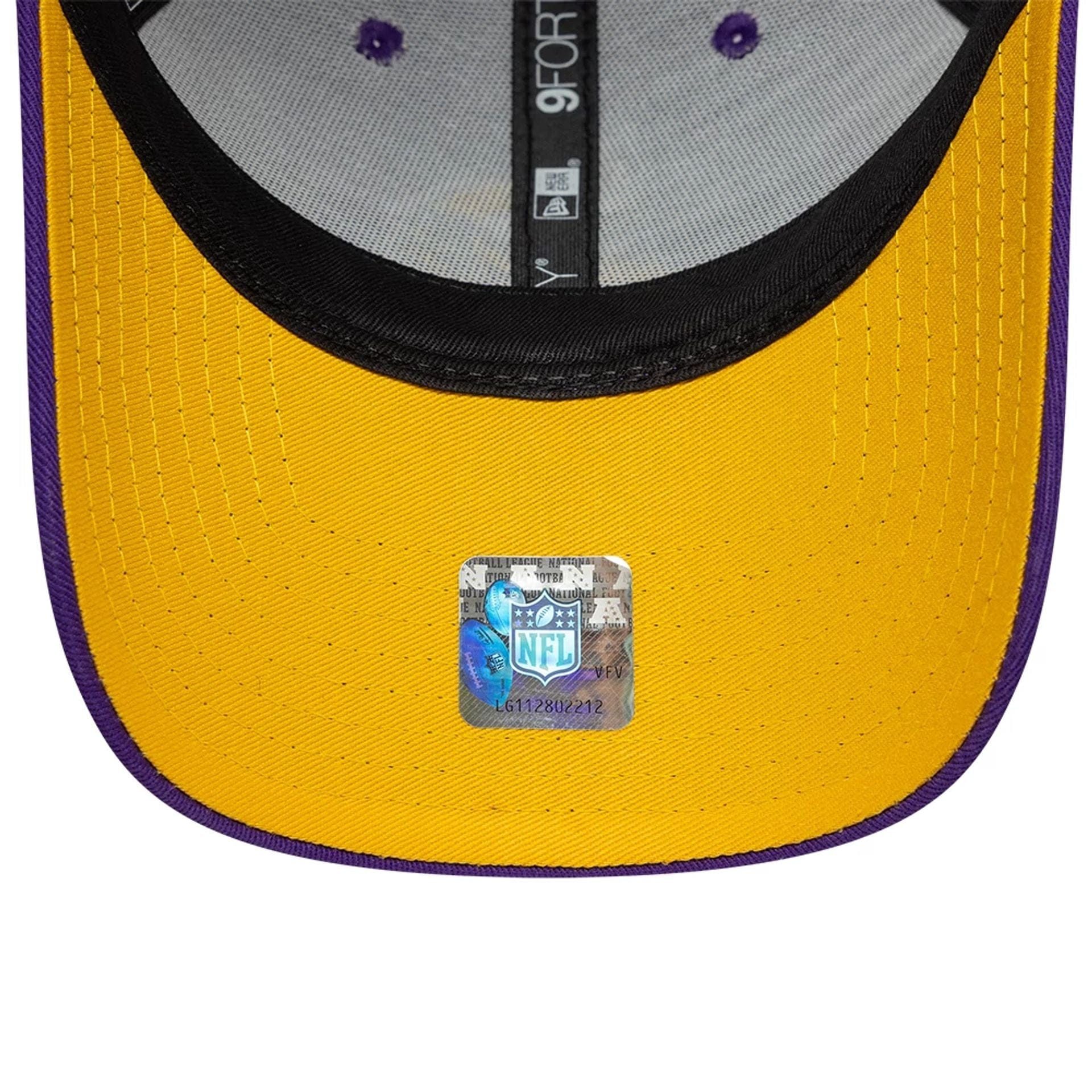 This is a Minnesota Vikings NFL International Series Games Dublin 2025 Purple 9FORTY Adjustable Cap 2