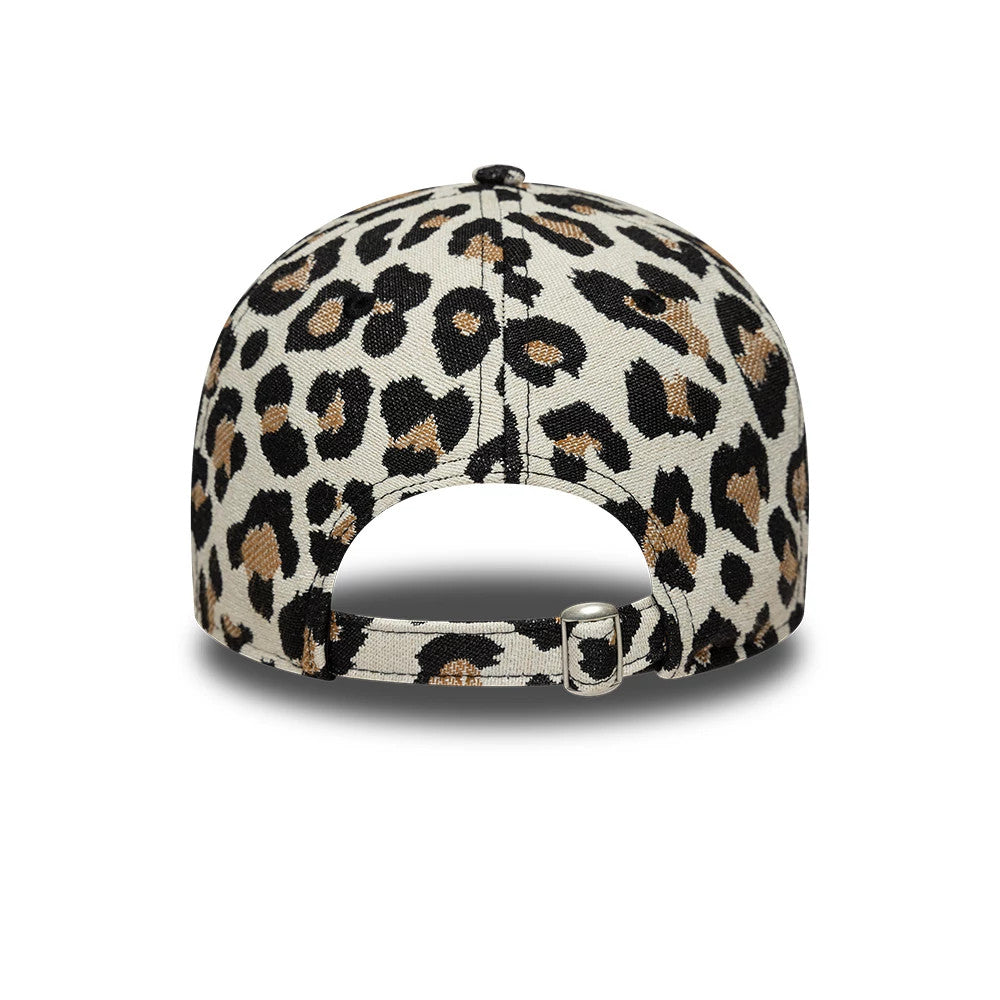 New York Yankees MLB Leopard Black New Era 9FORTY Adjustable Cap, rear view showing the leopard print pattern across the panels and an adjustable strap with a silver buckle at the back of the structured cap.