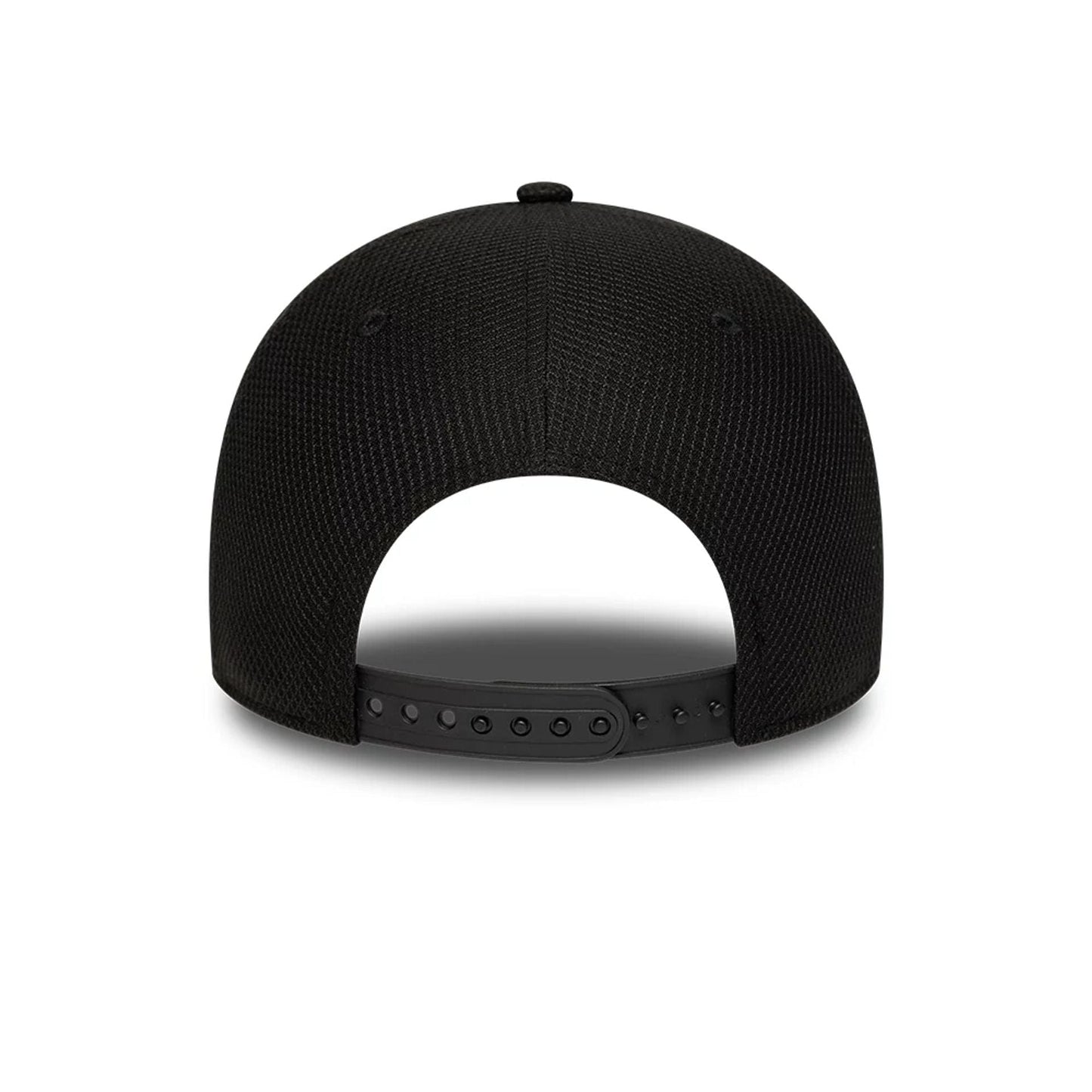 This is a FC Barcelona Diamond Era Black 9FORTY M-Crown Adjustable Cap 4