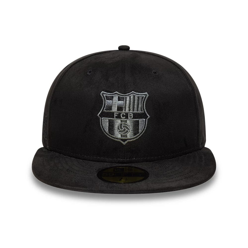 This is a FC Barcelona Mes Que Un Black 59FIFTY Fitted Cap 2