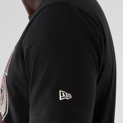 The model is wearing this NBA Hardwood Classic Detroit Pistons T-Shirt in black. 4