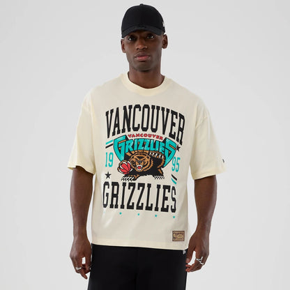 The model is wearing this NBA Hardwood Classic Vancouver Grizzlies T-Shirt in Cream. 1