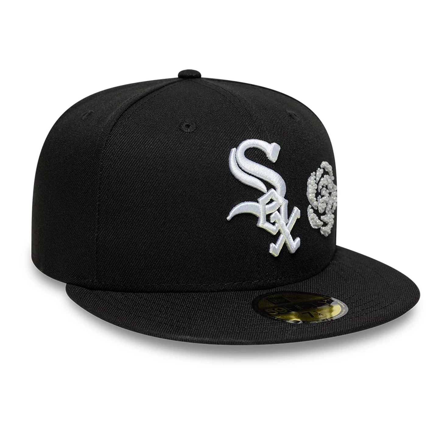 Pictured is this MLB Faux Pearl Icon Chicago White Sox 59FIFTY Fitted cap in black. 3