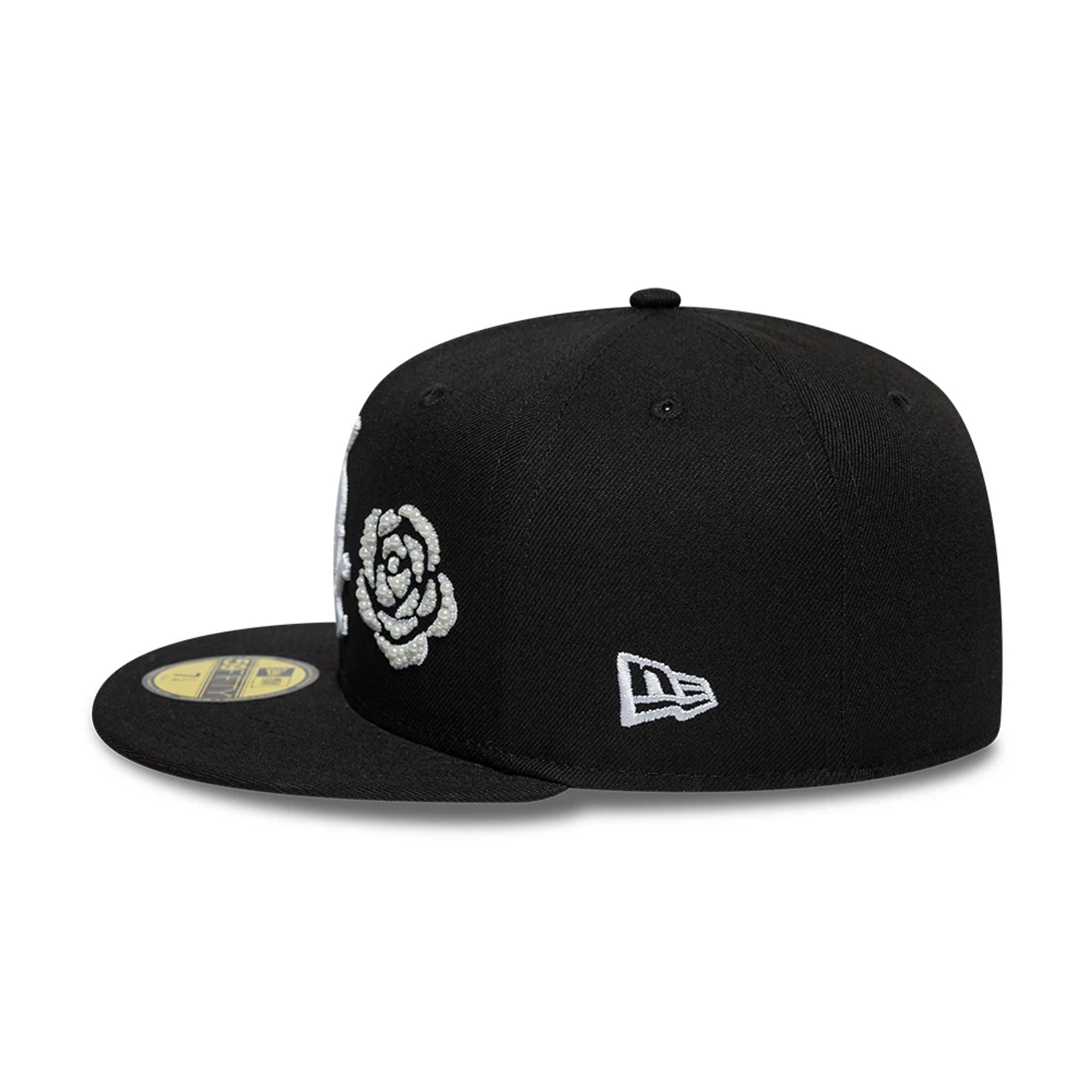 Pictured is this MLB Faux Pearl Icon Chicago White Sox 59FIFTY Fitted cap in black. 5