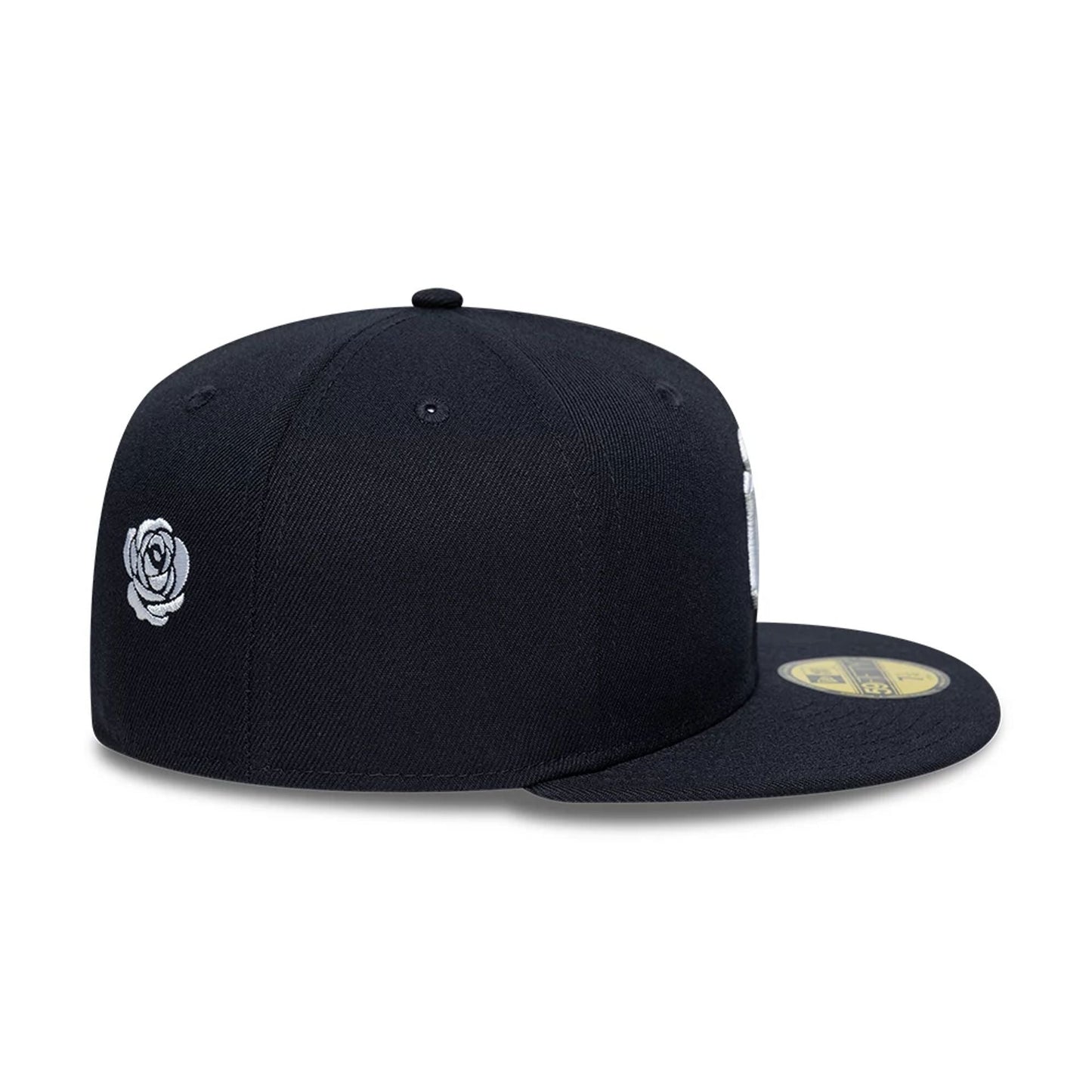 Pictured is this MLB Faux Pearl Icon New York Yankees 59FIFTY Fitted cap in navy. 6