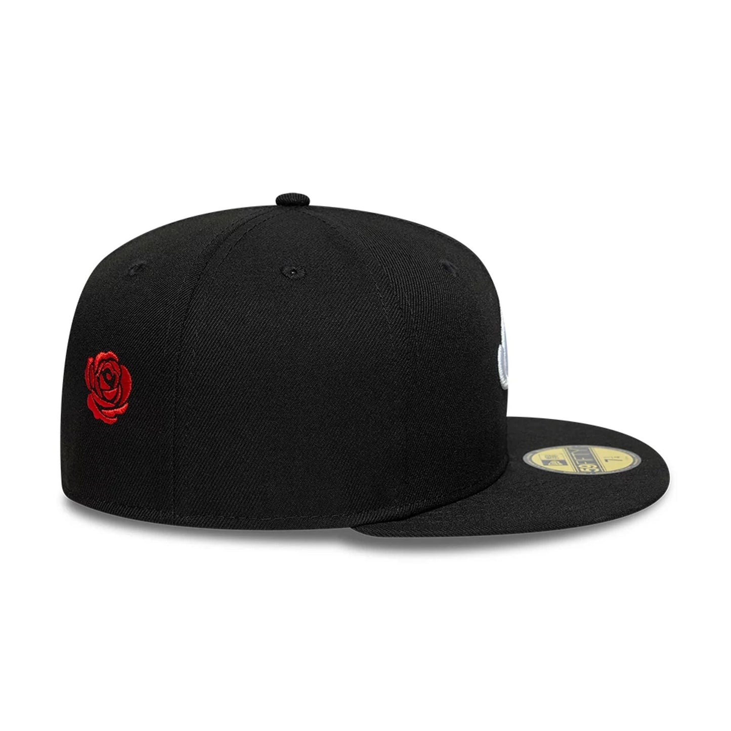 Pictured is this New Era Faux Pearl Icon 59FIFTY Fitted cap in black. 6
