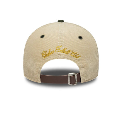 Pictured is this Speedway Chelsea FC 9FORTY cap in light beige. 2