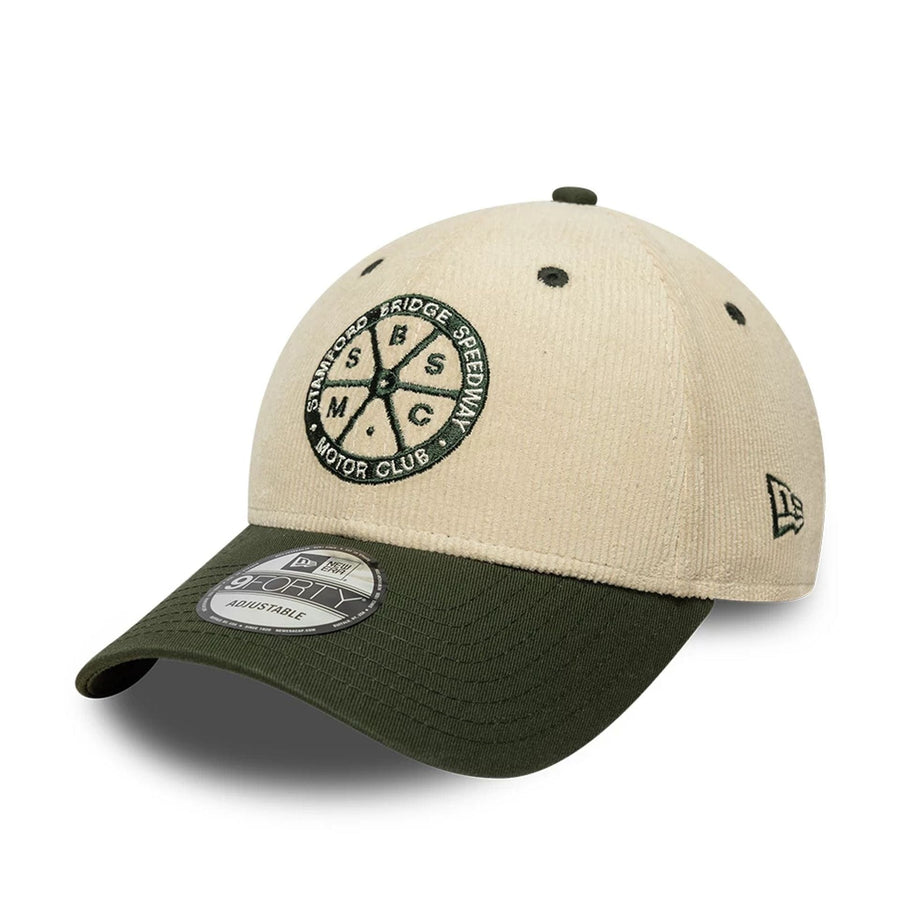 Pictured is this Speedway Chelsea FC 9FORTY cap in light beige. 4