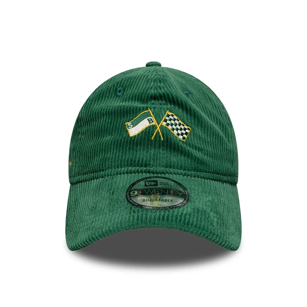 Pictured is this Speedway Chelsea FC 9TWENTY cap in dark green. 3