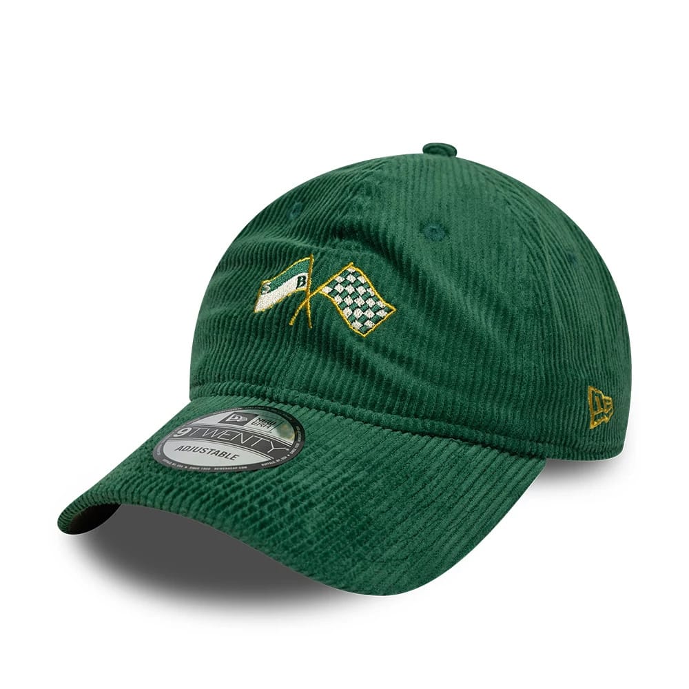 Pictured is this Speedway Chelsea FC 9TWENTY cap in dark green. 4